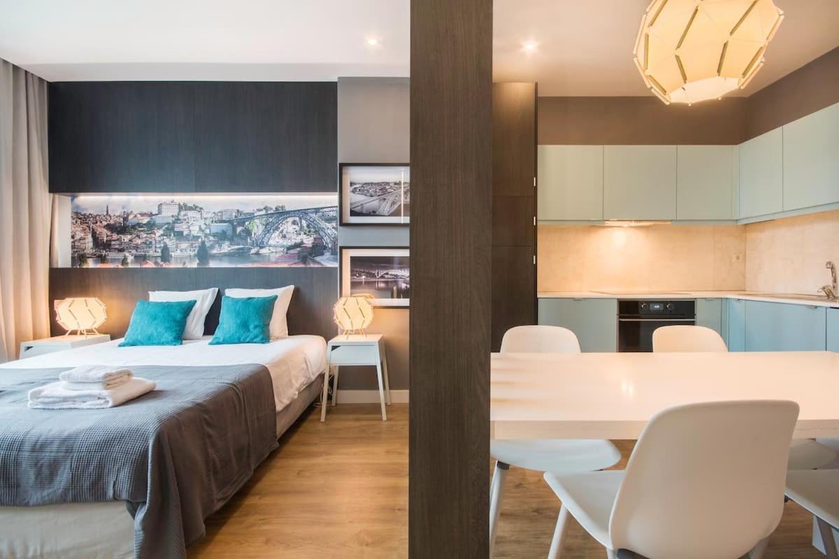 447 Gale Apartment Wifi, Parking Порту Экстерьер фото